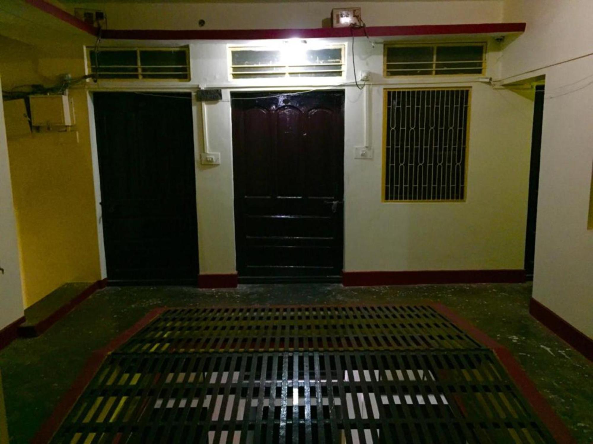 Grg Shanti Guest House Varanasi Near Manikarnika Ghat Kültér fotó