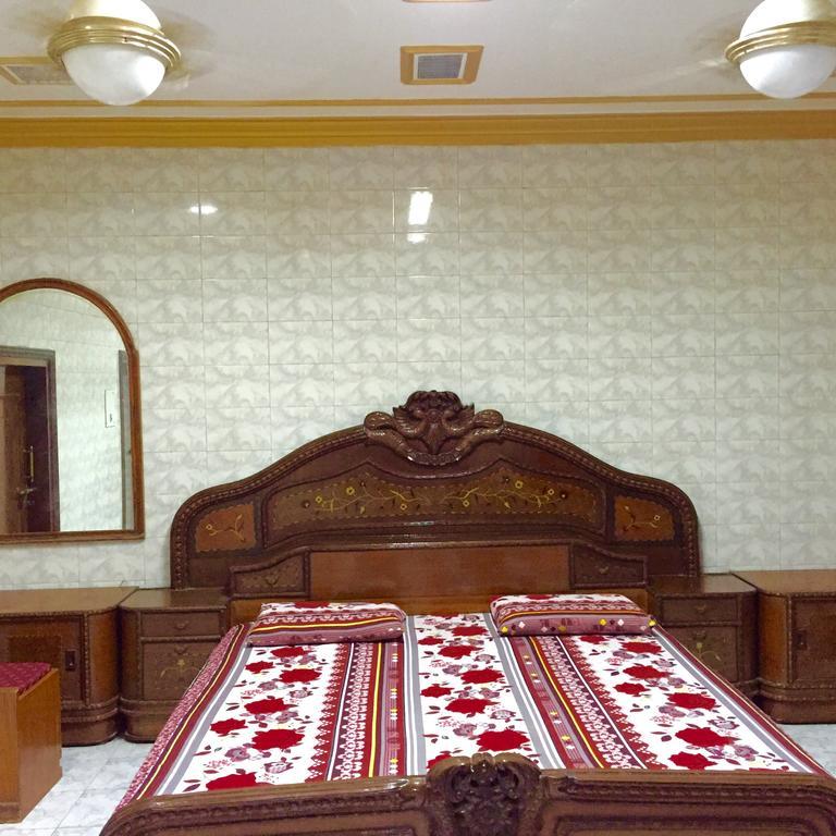 Grg Shanti Guest House Varanasi Near Manikarnika Ghat Kültér fotó